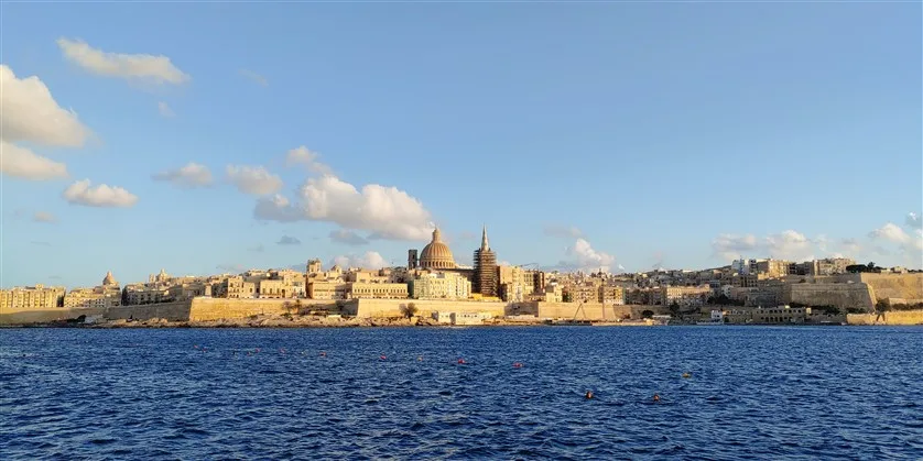 Read more about the article SAULĖTAS PRIEGLOBSTIS JŪROS VIDURYJE. MALTA